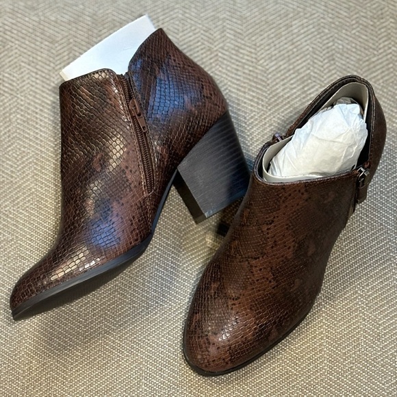 Style & Co Mariana’s brown snakeskin ankle boots size 8 - Picture 7 of 12